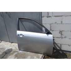 двері праві передні 117 Nissan primera p12